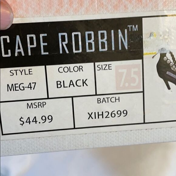CAPE ROBBIN BLACK MICROFIBER W/ PEARL DETA… - Picture 8 of 9
